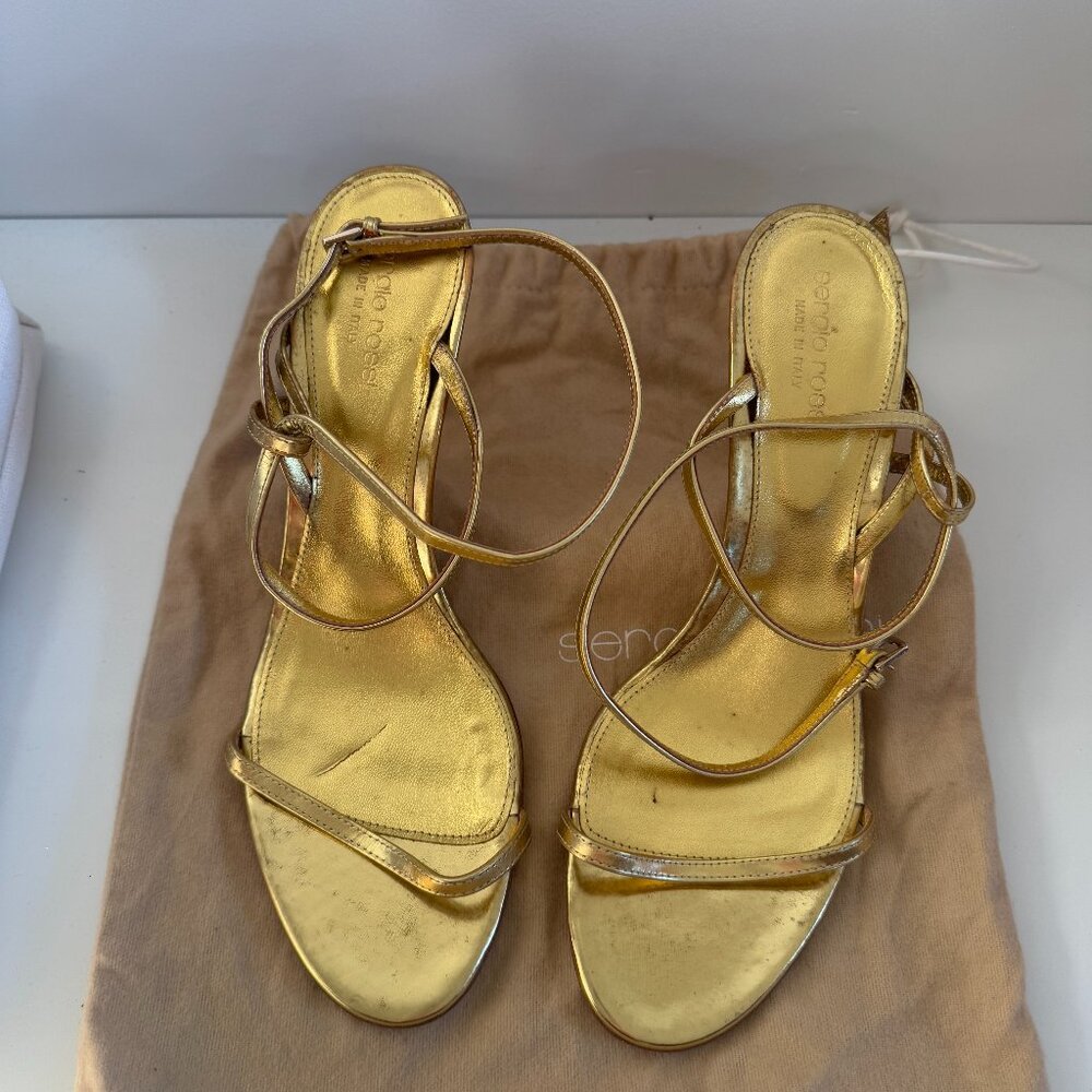 Sergio Rossi Gold Pumps/Heels